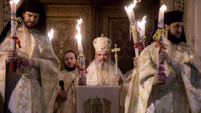 De ce îmbracă preoții straie albe de Paște! Hainele preoțești ascund un mesaj important