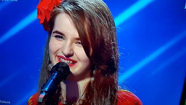 ”Sunt Isabela Stănescu și sunt țigancă!” Moment unic la Românii au Talent! Cum a reacționat Florin Călinescu