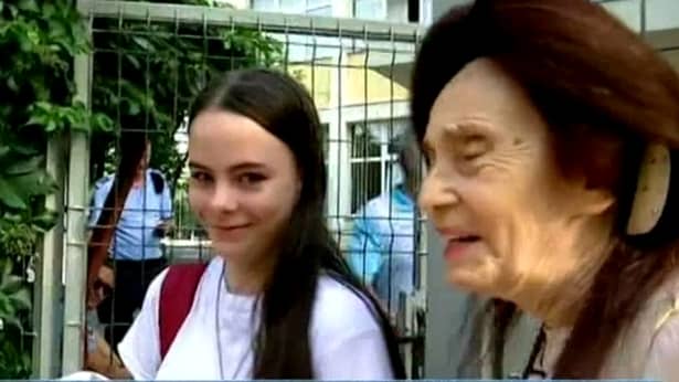 Cum arată acum Eliza, fiica Adrianei Iliescu. Fosta profesoară își întreține fata dintr-o pensie modestă FOTO