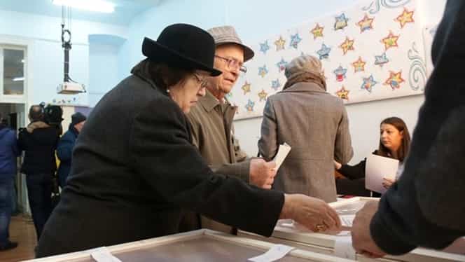 Profilul votanților la alegerile prezidențiale. Cine sunt alegătorii lui Iohannis, Dăncilă și Barna