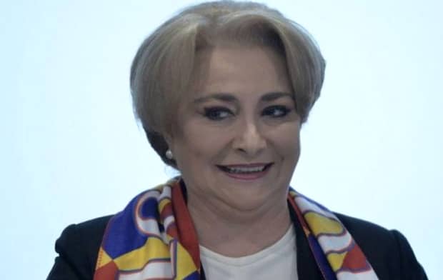 Cristina Țopescu se oferă să o învețe pe Viorica Dăncilă să citească discursurile: „Ca să nu ne mai facem de râs”