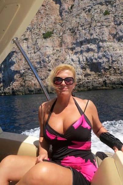 GALERIE FOTO. Kolinda Grabar Kitarovic, preşedinta Croaţiei, una dintre cele mai sexy politiciene din Europa