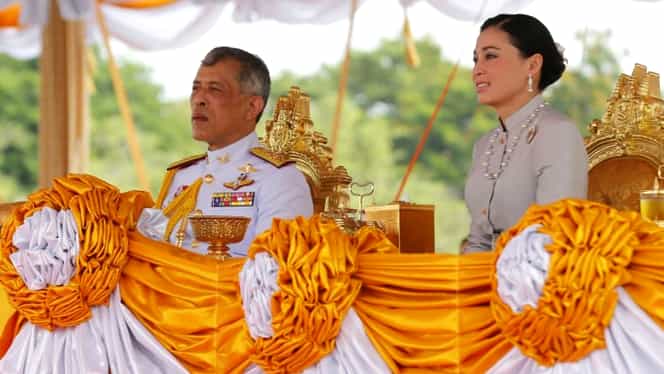 Regele Thailandei, izolare la un hotel de lux din Germania, alături de 20 de femei