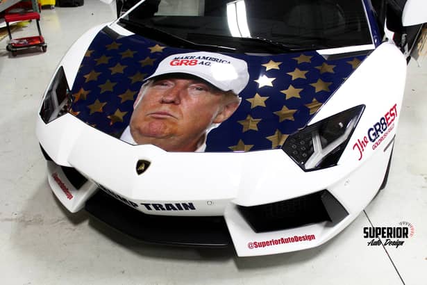 FOTO. Trump l-a folosit ca mascotă! Lamborghini Aventador, maşina preferată a lui Nasri, Ronaldo şi Mayweather