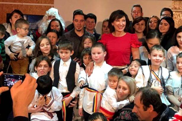 Carmen Iohannis, transformare uluitoare! Cum arată acum Prima Doamnă a României