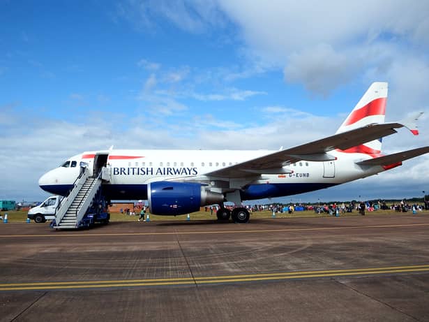 Un avion al British Airways a aterizat de urgență