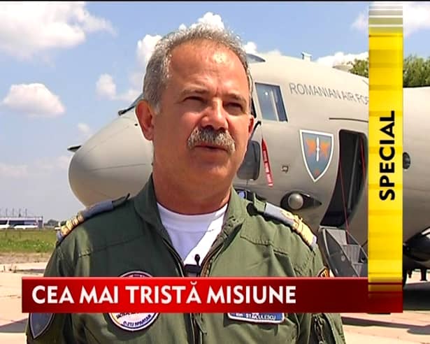 Descoperire sumbră: Un celebru pilot a fost găsit mort în camera de hotel - Ion Staiculescu, pilot al Armatei Române, a fost găsit mort în camera de hotel. Procurorii au deschis, în acest caz, dosar de moarte suspectă. Pilotul mai era și supranumit ”Pilotul deputaților”.