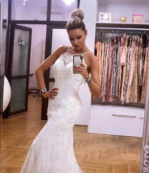 Bianca Drăgușanu și-a pus fanii pe jar: Trebuie să mă mărit!