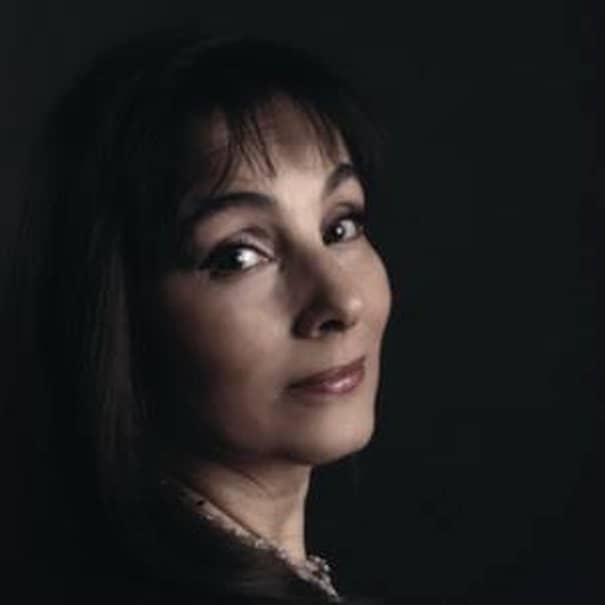 Daniela Vlădescu, soprana care a făcut un apel disperat pentru a salva teatrul din Constanța Daniela Vlădescu, soprana care a făcut un apel disperat pentru a salva teatrul din Constanța