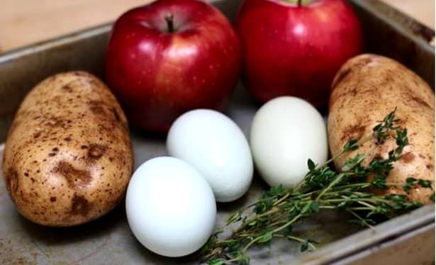 Slăbește cu dieta cu mere și ouă! Cura care te ajută să dai jos grăsimea în ritm accelerat