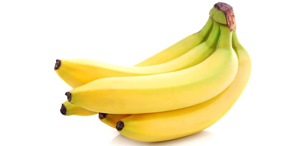 Bananele își păstrează mai bine sustanțele nutritive în afara combinei frigorifice. Mai exact, cu toate că temperaturile scăzute încetinesc procesul de maturare a bananelor, în tot acest timp umezeala și întunericul frigiderului nu vor face altceva decât să faciliteze putrezirea.