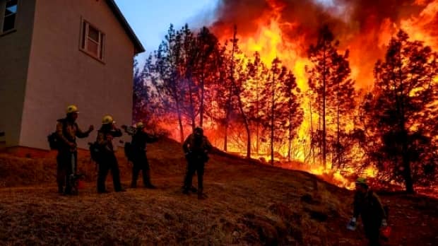 Incendiile din California, imagini incredibile: casa de 4,8 milioane de dolari a lui Anthony Hopkins, neatinsă