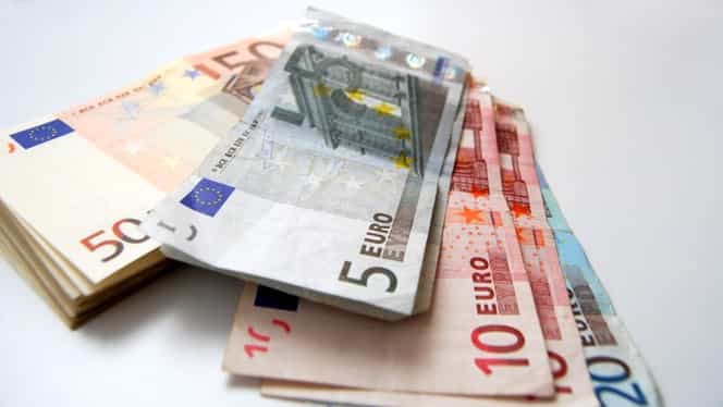 CURS BNR. Euro, dolarul şi francul elveţian, în CREŞTERE faţă de leu
