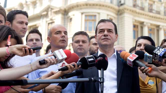 Opoziția a „pierdut” 8 voturi înainte de moțiunea de cenzură. Cum a câștigat teren guvernul Dăncilă și ce variantă de rezervă are Ludovic Orban
