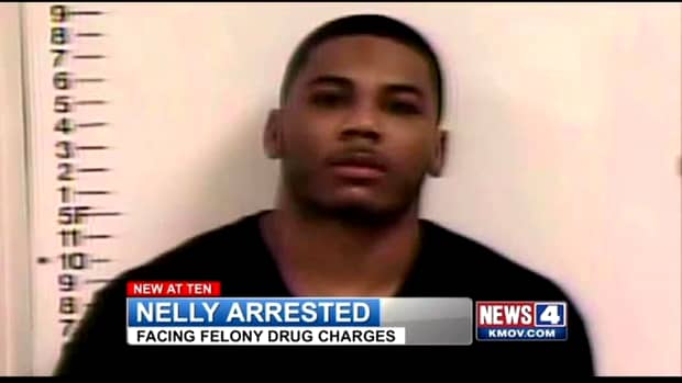 Rapperul Nelly, acuzat de viol. O femeie susţine că a fost violată în autocarul vedetei GALERIE FOTO