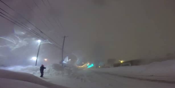 Fenomen incredibil apărut la Buzău! Ninsoare cu fulgere, în ianuarie. GALERIE FOTO și VIDEO