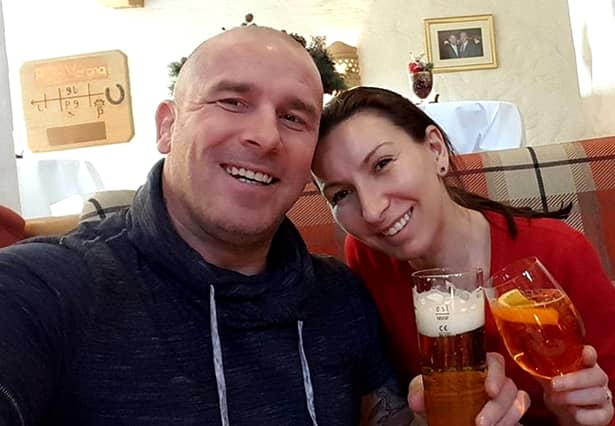 Cum arată soția lui Cătălin Zmărăndescu, noul concurent de la Ferma 2019