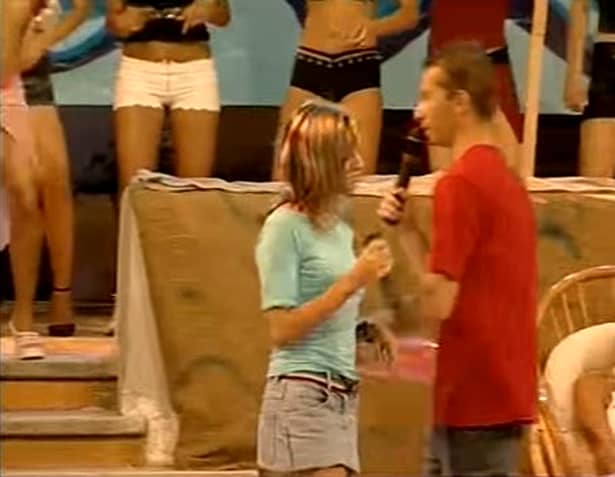 Pozele pe care Alexandra Stan le vrea şterse! Cum arăta cîntăreaţa înainte să devină celebră. IMAGINI RARE de la Miss Plaja 2004