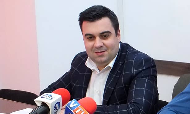 Klaus Iohannis i-a acceptat pe Răzvan Cuc la Transporturi şi Daniel Suciu la Dezvoltare! Controversele miniştrilor