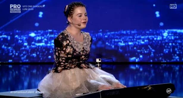 Lorelai Moşneguţu, fata fară mâini care cântă la pian, l-a impresionat pe Gigi Becali! Dan Negru a făcut anunţul