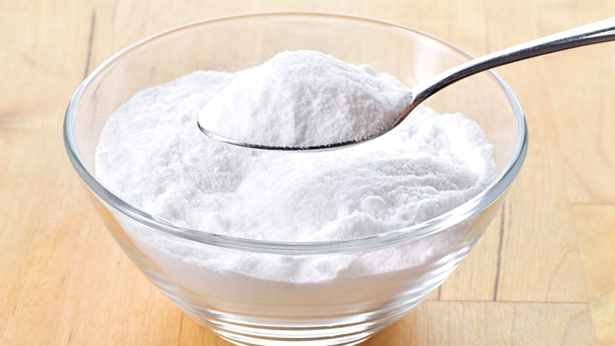 Bicarbonatul de sodiu: beneficii, remedii și întrebuinţări practice