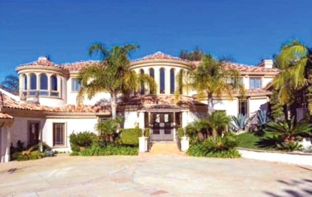 Imagini cu vila de 7 milioane de dolari a lui Mr. Pink! Aici se răsfață Monica și Ramona Gabor, în Malibu