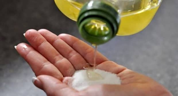 Secretele bicarbonatului de sodiu și a uleiul de ricin. Ultima rețetă găsită de medicii