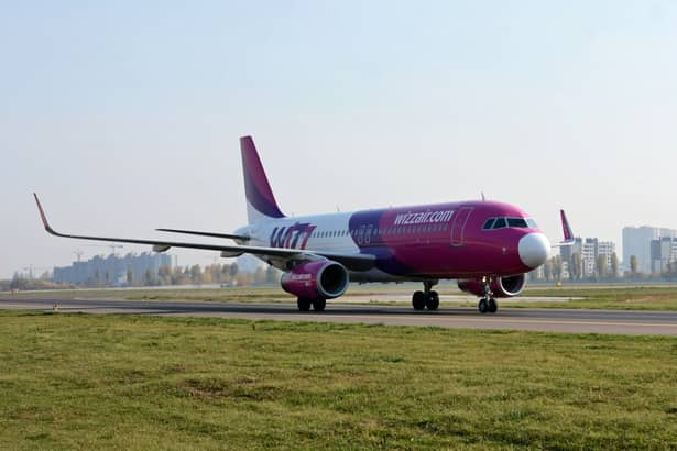 Wizz Air suspendă toate zborurile de la Timişoara, Craiova şi Sibiu. Wizz Air