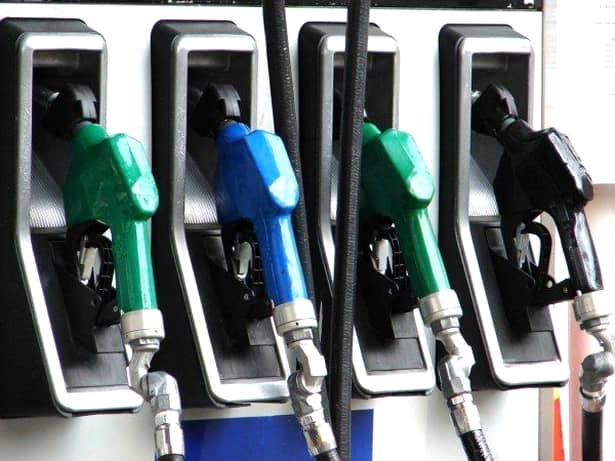 Se scumpesc carburanții de la 1 ianuarie 2019? Ce spune Guvernul