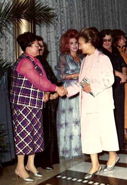 GALERIE FOTO. Cum arată acum femeia care a făcut-o geloasă pe Elena Ceauşescu
