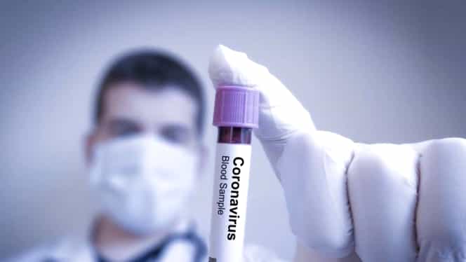 Coronavirusul a început să-i afecteze tot mai mult pe tineri. Manager de spital: ”Mai mult de jumătate dintre pacienții noștri au sub 50 de ani”