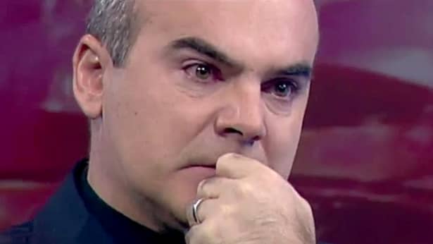 Rareș Bogdan a izbucnit în lacrimi la revenirea la Realitatea TV, după ce a fost suspendat. Realizatorul TV, în timpul unei emisiuni