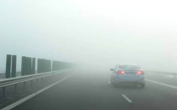 Cod Galben de ceață în București. Mai sunt afectate alte 12 județe