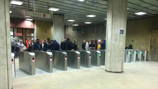 Două staţii de metrou se închid azi pentru a avea loc lucrările de modernizare a instalaţiilor de acces