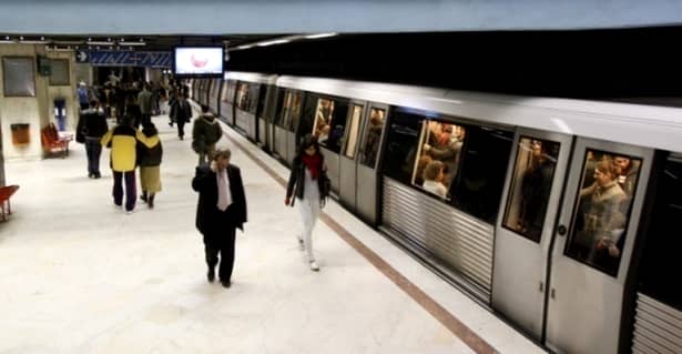 Grav incident la stația de metrou din Apărătorii Patriei