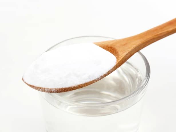 Care este diferenţa dintre bicarbonatul de sodiu şi praful de copt