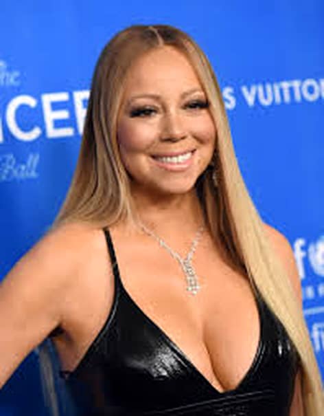 Cum a ajuns să arate Mariah Carey. Astăzi împlinește 49 de ani. Galerie FOTO