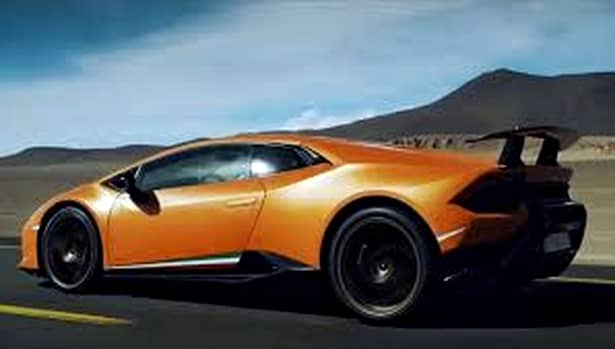 GALERIE FOTO. Sărbătoare la uzinele Lamborghini! Italienii au produs 7000 de modele Aventador şi 9000 de Huracan