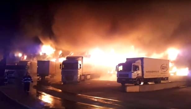 Cum arată fabrica de la Alba Iulia după incendiu! Video imagini de coșmar!