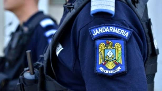 Șef din Jandarmeria Ialomița, acuzat că și-a însușit banii pierduți de o fetiță în supermarket