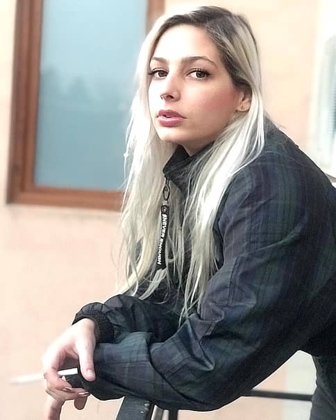 Fiica regretatului Andrei Gheorghe, Katarina, are succes în muzică. Frumoasa artistă a vorbit despre tatăl ei – FOTO