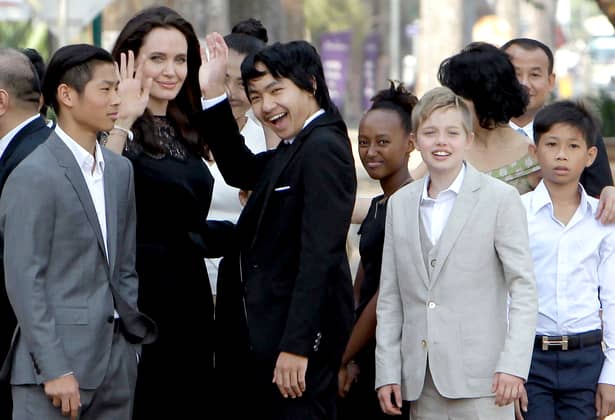 Angelina Jolie se mărită pentru a patra oară! Alesul inimii sale este un om de afaceri britanic