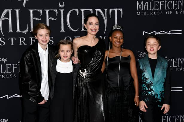 Angelina Jolie, apariție de senzație la premiera filmului Maleficent 2. A atras toate privirile cu ținuta ei FOTO