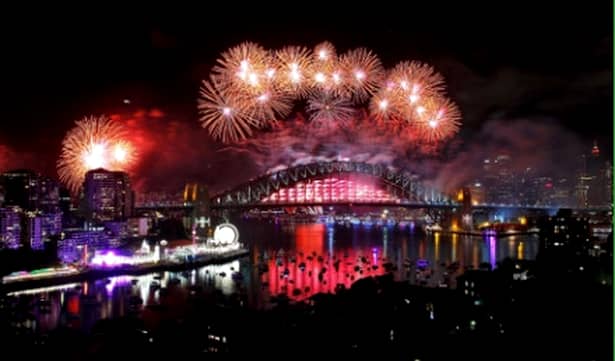 VIDEO. ANUL NOU în jurul lumii! Focuri de artificii de senzaţie la New York, Dubai, Londra sau Sydney