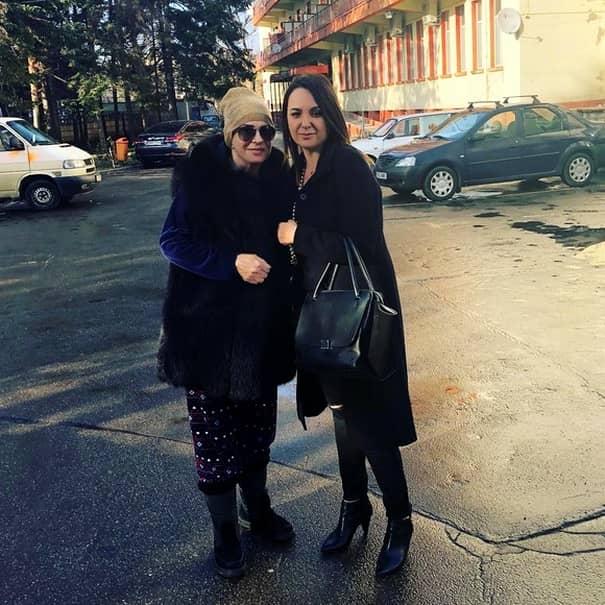O nouă imagine cu Ionela Prodan, postată de fiica sa Anamaria! Ce au observat internauţii