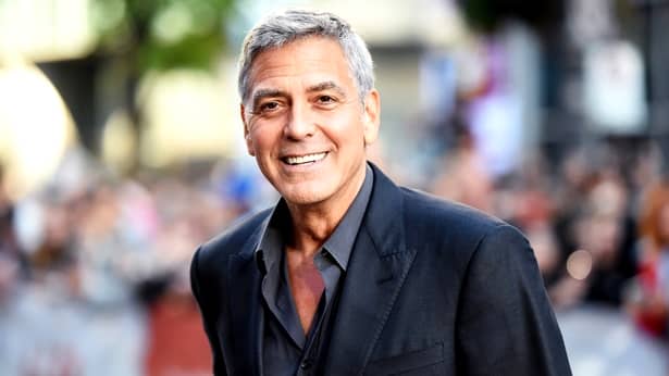 George Clooney le-a dăruit prietenilor câte un milion de dolari! Ghici câţi prieteni are!