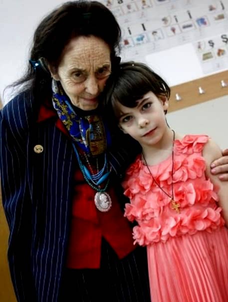Fiica Adrianei Iliescu a susținut prima probă a examenului de evaluare națională! ”Baricadată” în școală!