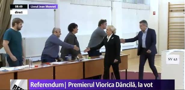 Viorica Dancila a votat pro-casatorie între persoane dintre aceleasi sexe