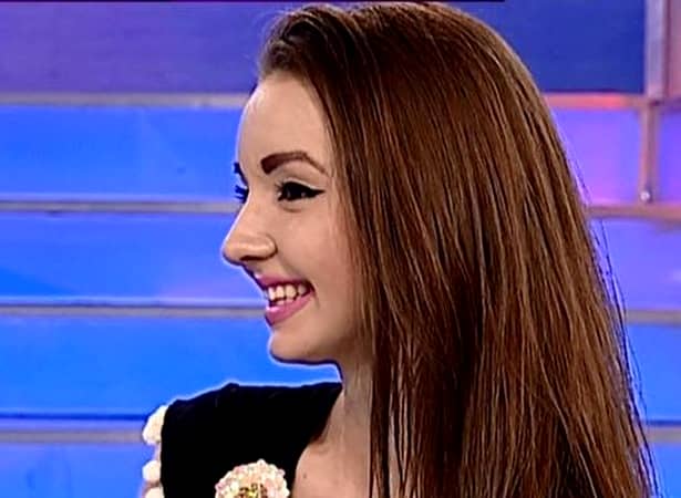 Fiica lui Vadim Tudor, prezentatoare TV! Vezi cum s-a descurcat în prima zi!
