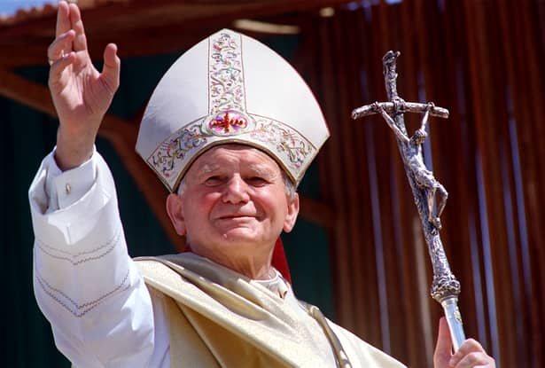 Se împlinesc 14 ani de la moartea Papei Ioan Paul al II-lea.